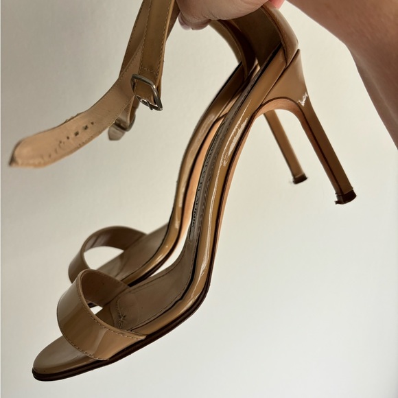 Manolo Blahnik Chaos Open Toe Nude Heels - Picture 4 of 6